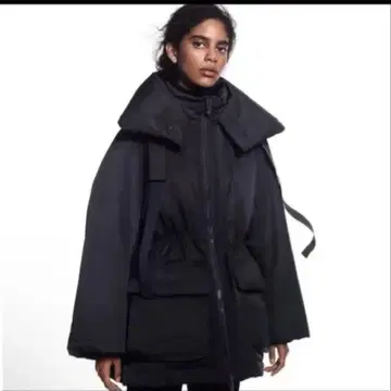 새상품급 유니클로 UNIQLO +J 하이브리드 다운 숏코트 L