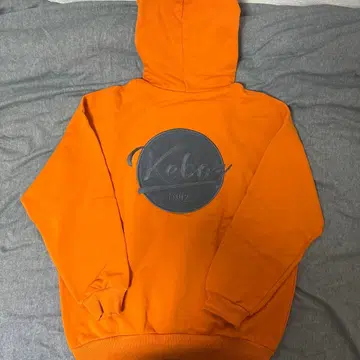 케보즈 KEBOZ 후드티 빅 자수 로고 오렌지