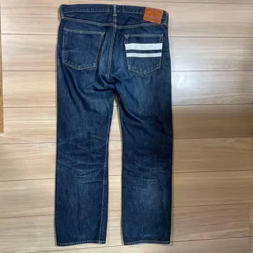 인기 있는 Momotaro Jeans (모모타로 진즈) 출진 라인의 데님