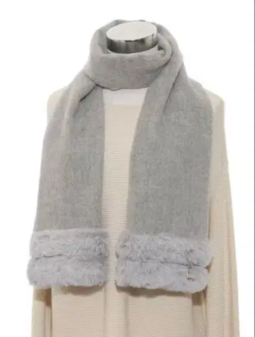 훌라 택 포함 새상품 그레이 퍼 울 스톨