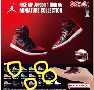 나이키 에어 조던 1 BLACK RED 가챠