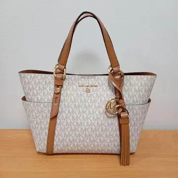 마이클코어스 토트백 샐리번