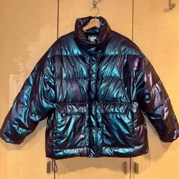 새상품급 Gap 갭 하이넥 숏 다운 자켓 메탈릭 사이즈 L