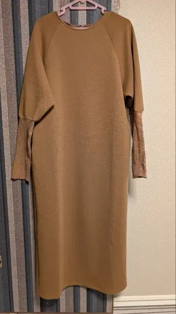 거의 미사용! cloche 긴팔 원피스