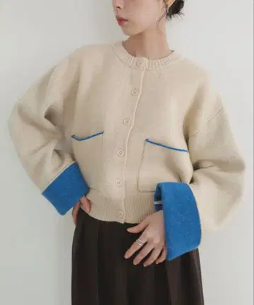 [택 포함 새상품] LIAN 알파카 터치 바이컬러 가디건 아이보리