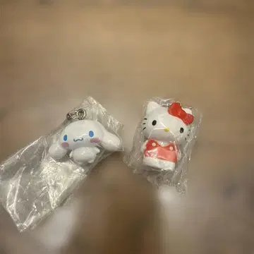 산리오 캐릭터즈 캡슐 토이 2개 세트