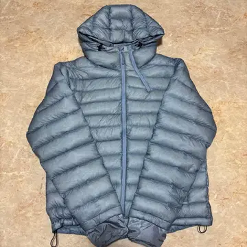 SAN SAN GEAR 그레이 다운 자켓 후드 부착