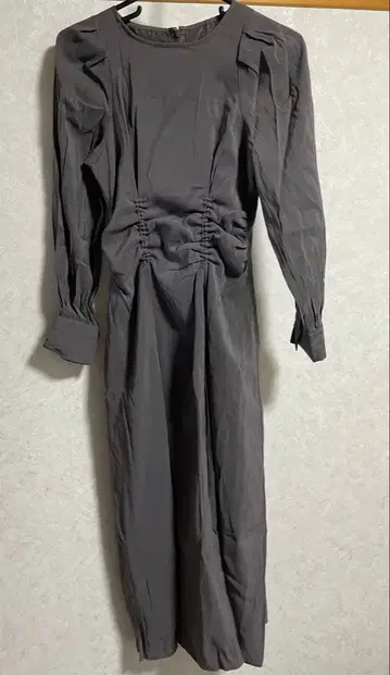 N. Natural Beauty Basic 허리 마크 개더 원피스