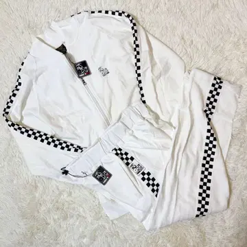 THREE DICE 마키 쿠라토 저지 셋업