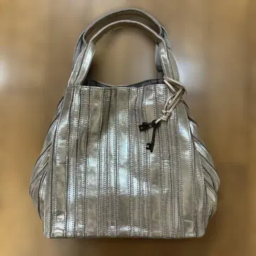 Trideep 골드 토트백