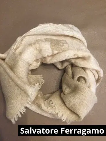 페라가모 애니멀 프린트 스톨 스카프 복슬복슬 레어 익명 배송비 포함