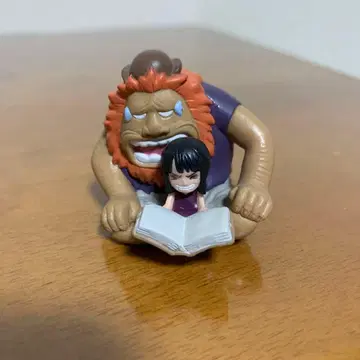 원피스 피규어 사우로 로빈