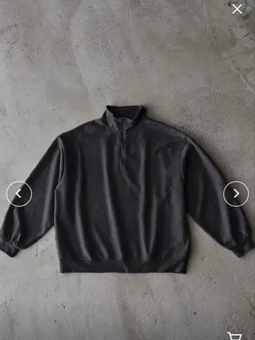 Half Zip Design Pullover 차콜 그레이