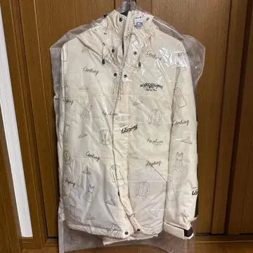 RODEO CROWNS 아이보리 다운 자켓