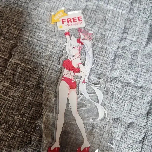 블루아카이브 무츠키 미개봉 아크릴스탠드 팝니다