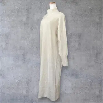 새상품급 슬로브 이에나 워셔블 울 니트 원피스