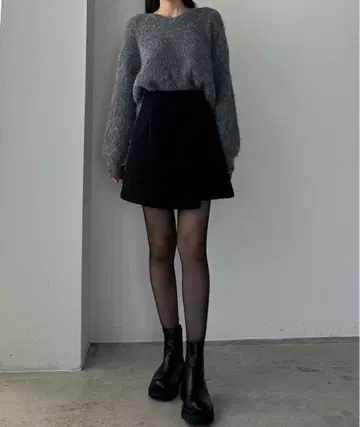 [ 새상품 ] 이너 팬츠 부착 랩 스타일 미니 스커트