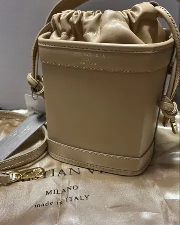 CHRISTIAN VILLA 2way 스퀘어 복조리 백