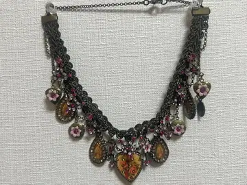 미하엘 네그린 목걸이 하트형