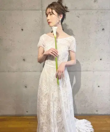 어반 블랑슈 웨딩 드레스 결혼식 2차 모임 드레스