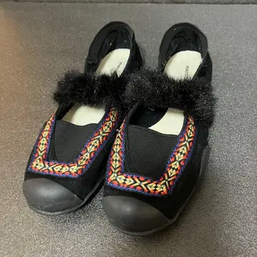 메르시보쿠 퍼 디자인 신발