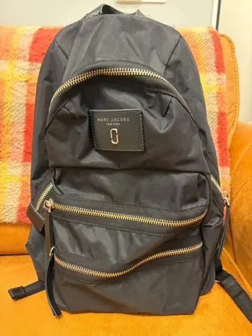 MARC JACOBS 블랙 백팩