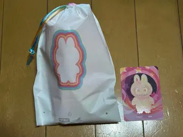 라부부 에너지 labubu LOYALTY 로열티 핑크