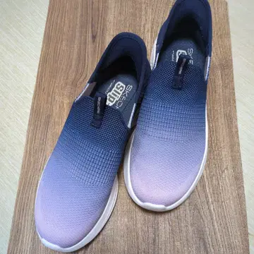 스케쳐스 Slip-Ins 그라데이션 슬립온