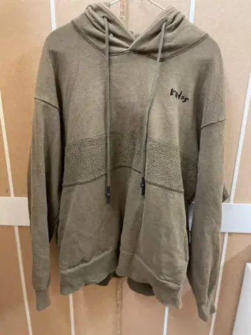 kudos 후드티 올리브 그린