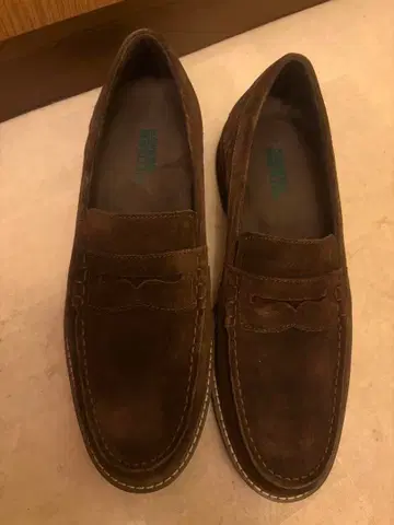 브라운 스웨이드 로퍼