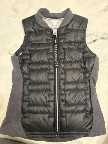 [상당히 새상품급] 골프웨어 여성용 테일러메이드 다운 베스트 사이즈 M