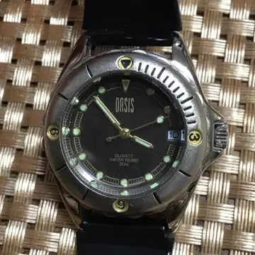 OASIS 30m 남성용 손목시계