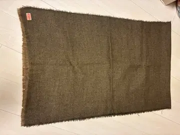 브라운 울 스톨