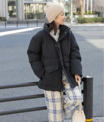 어반 리서치 도어스 스탠드 충전솜 블루종