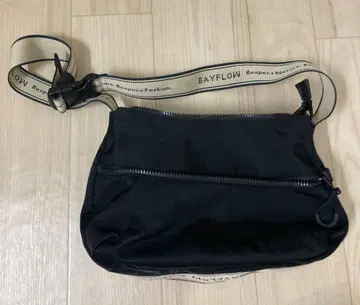 BAYFLOW 숄더백
