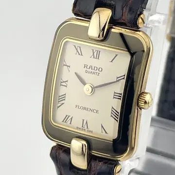 [ 작동/새 배터리 ] 라도 플로렌스 스퀘어 손목시계 골드 로만