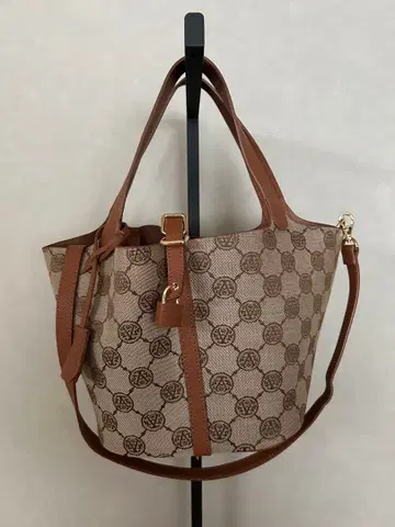 [ 새상품 ] 앙코키네 모노그램 자카드 큐브 백 정가 22000엔