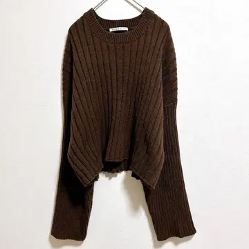 KBF 니트 스웨터 브라운 one 드롭 숄더 상의
