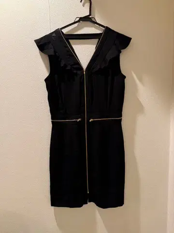 sandro 블랙 슬리브리스 원피스 사이즈 3