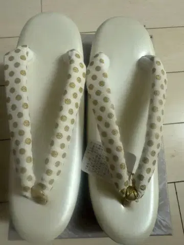 화이트 골드 물방울 패턴 조리 미사용 택 포함