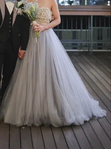 엘레강트 블루 그레이 튤 드레스