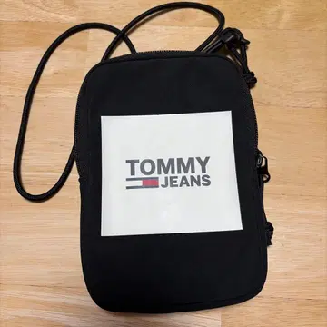 TOMMY JEANS 숄더백 블랙
