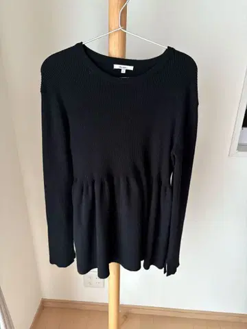 니코앤드 페플럼 리브 니트 풀오버