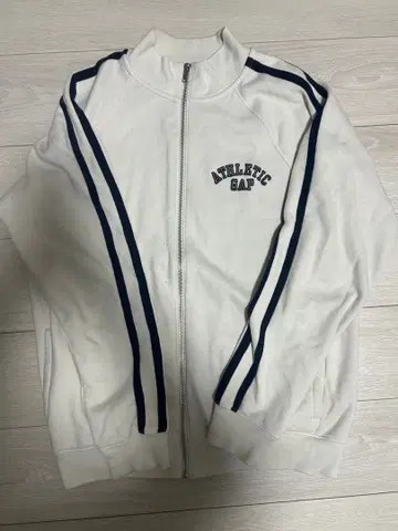 [ GAP ] 셋업 화이트