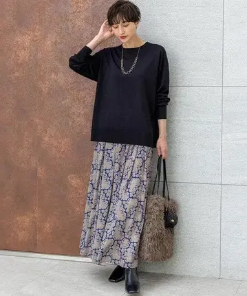 [ 새상품 ] 23구 빈티지 페이즐리 플레어 스커트 ( 38 사이즈 )