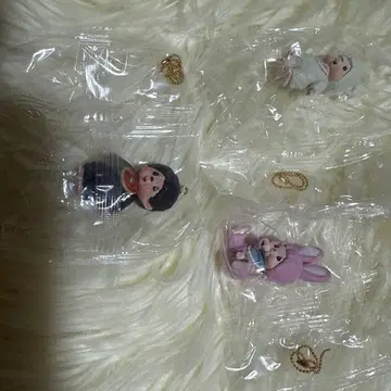 몽치치 마스코트 키체인 4종 가챠가챠 3개 세트