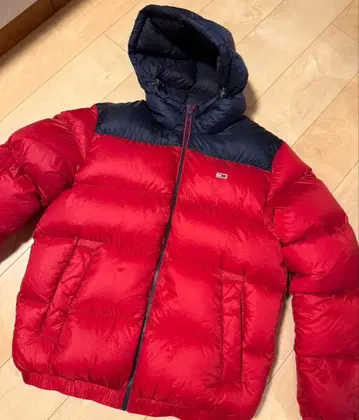 TOMMY JEANS 후드 부착 다운 자켓