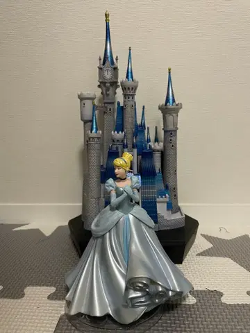 Disney 100 신데렐라 피규어