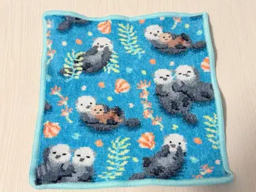 러브리 바이 페이러 푸카푸카 랏코 손수건