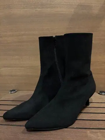 새상품급 [ MAMIAN ] 블랙 스웨이드 스틸레토 부츠